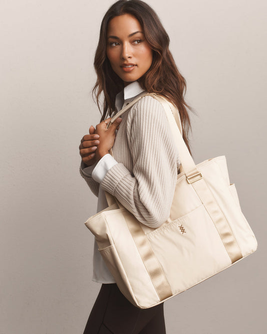 On The Daily Tote - US 5637