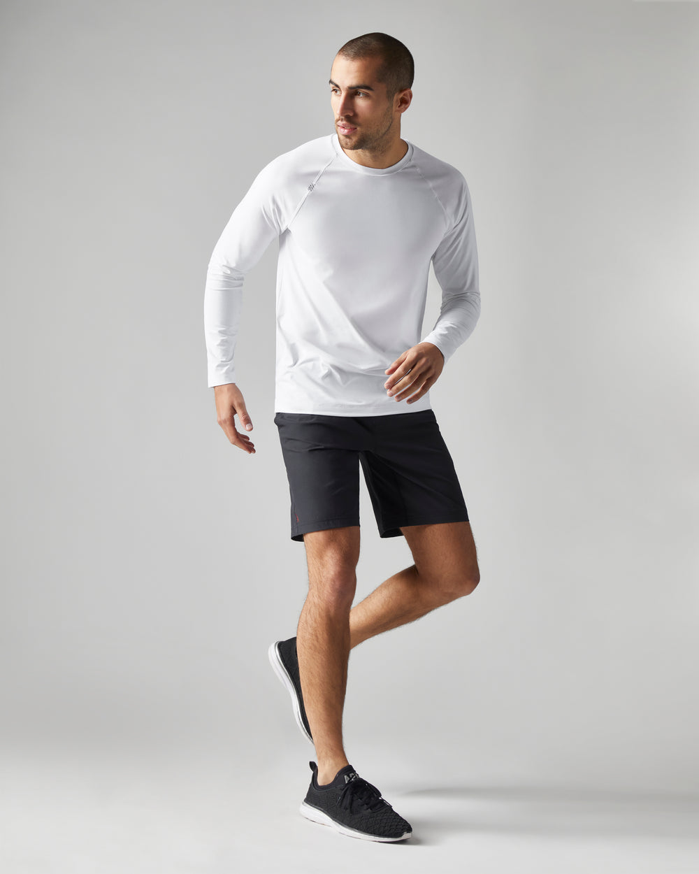 Reign Long Sleeve - US 7896