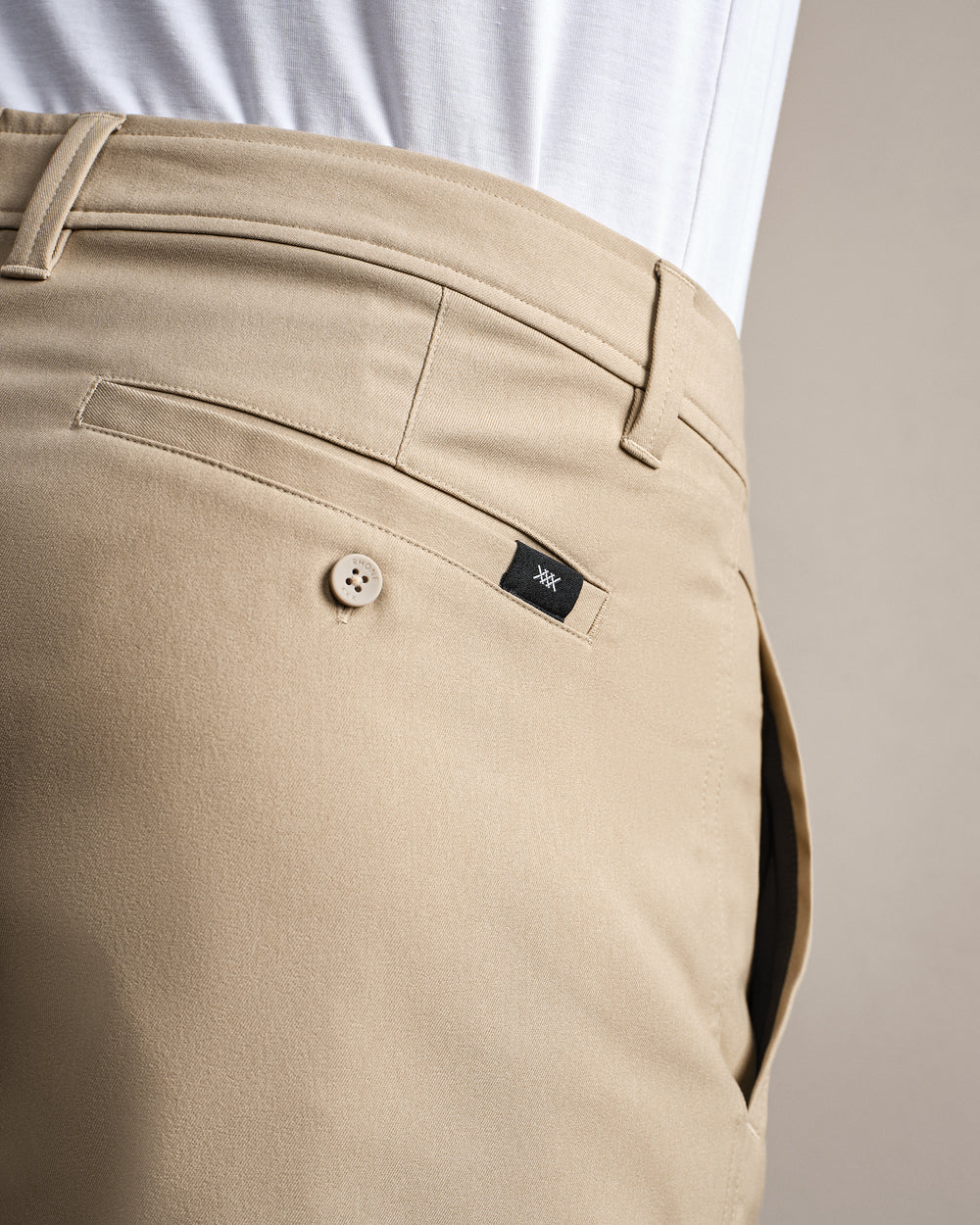 Nomad Tech Chino Short - 5" - US 3424
