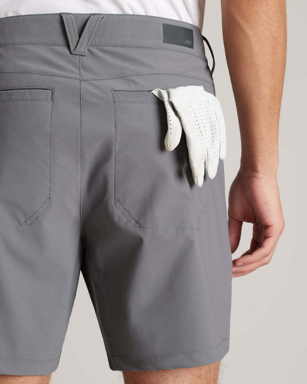 Momentum Golf Short - 7" - US 6729