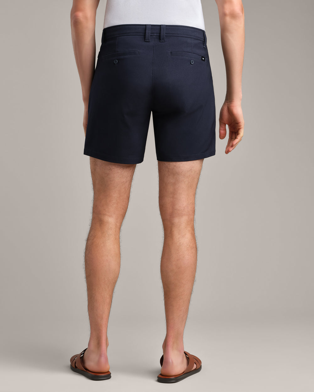 Nomad Tech Chino Short - 7" - US 8998