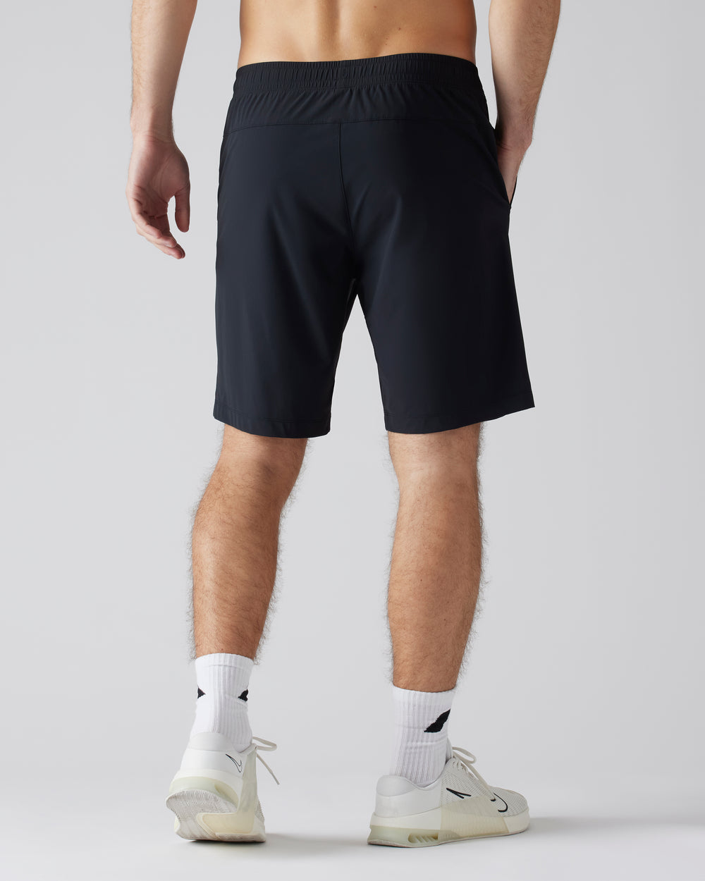 9" Pursuit Short - Lined - US 6330