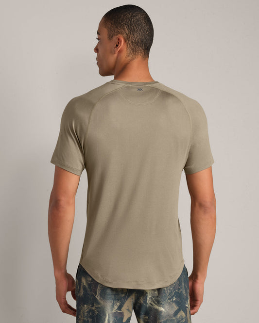 Atmosphere Tee - US 4318