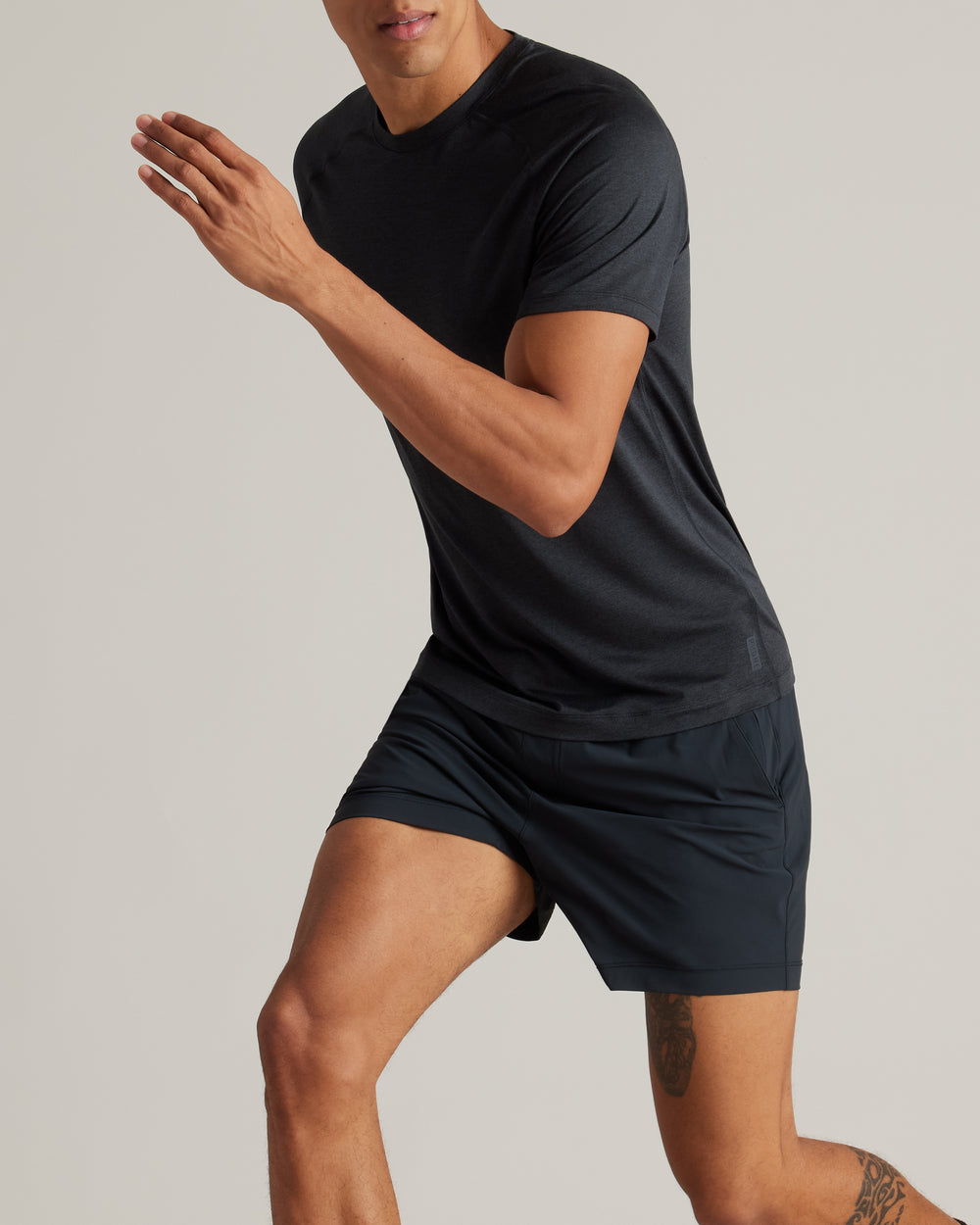 Atmosphere Tee - Straight Hem - US 7725