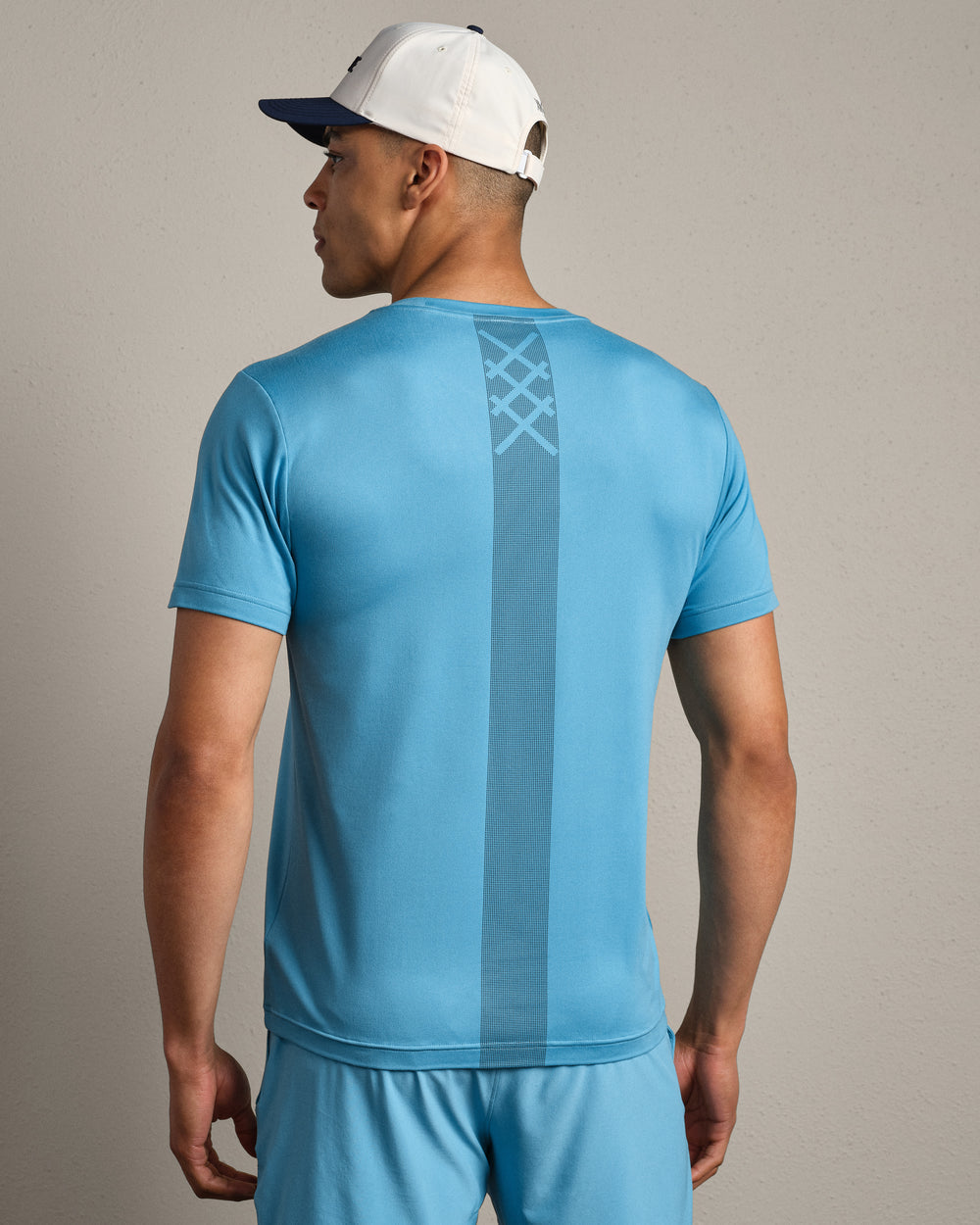 Backspin Tee - US 9122
