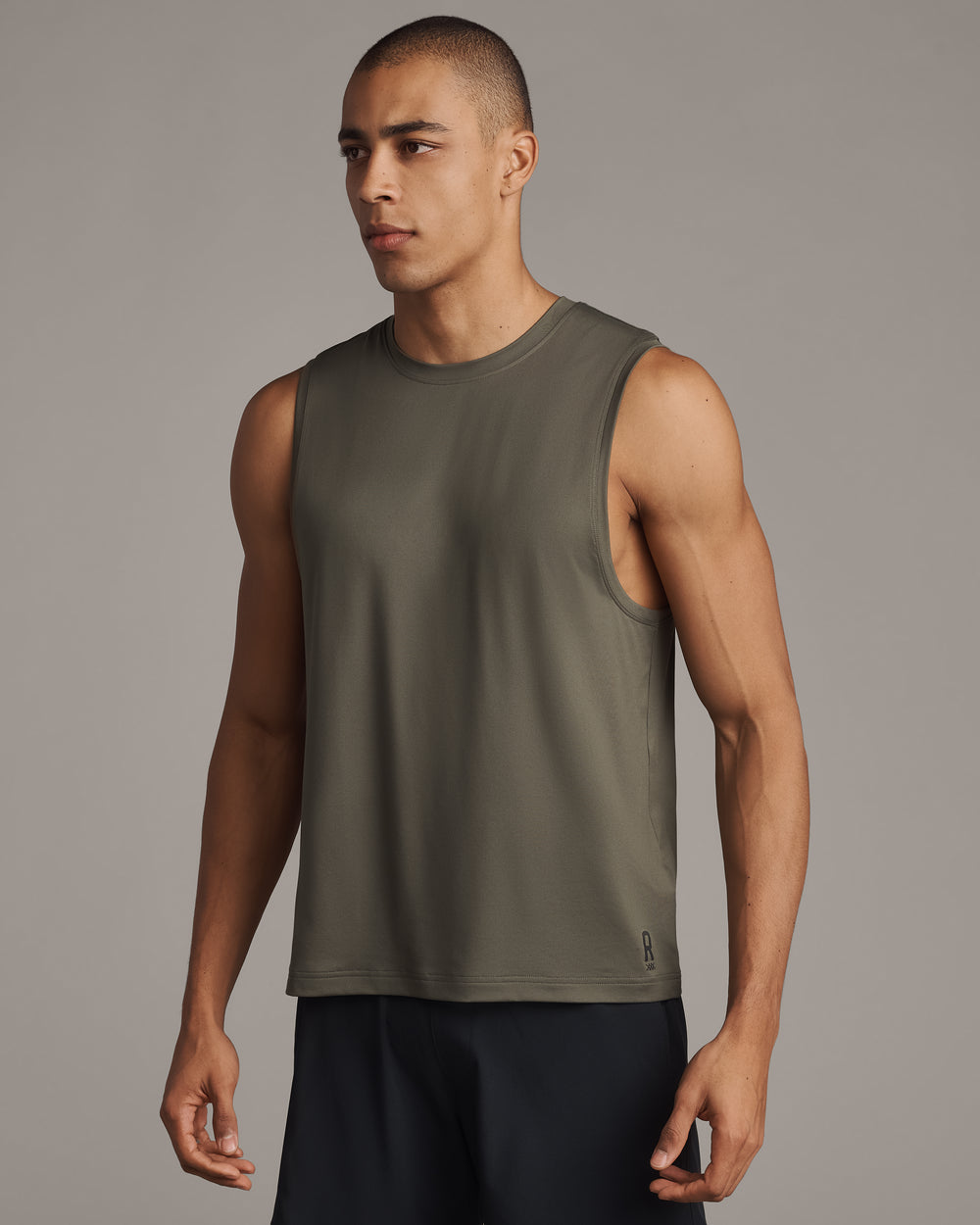 Base Training Sleeveless Tee - US 6933
