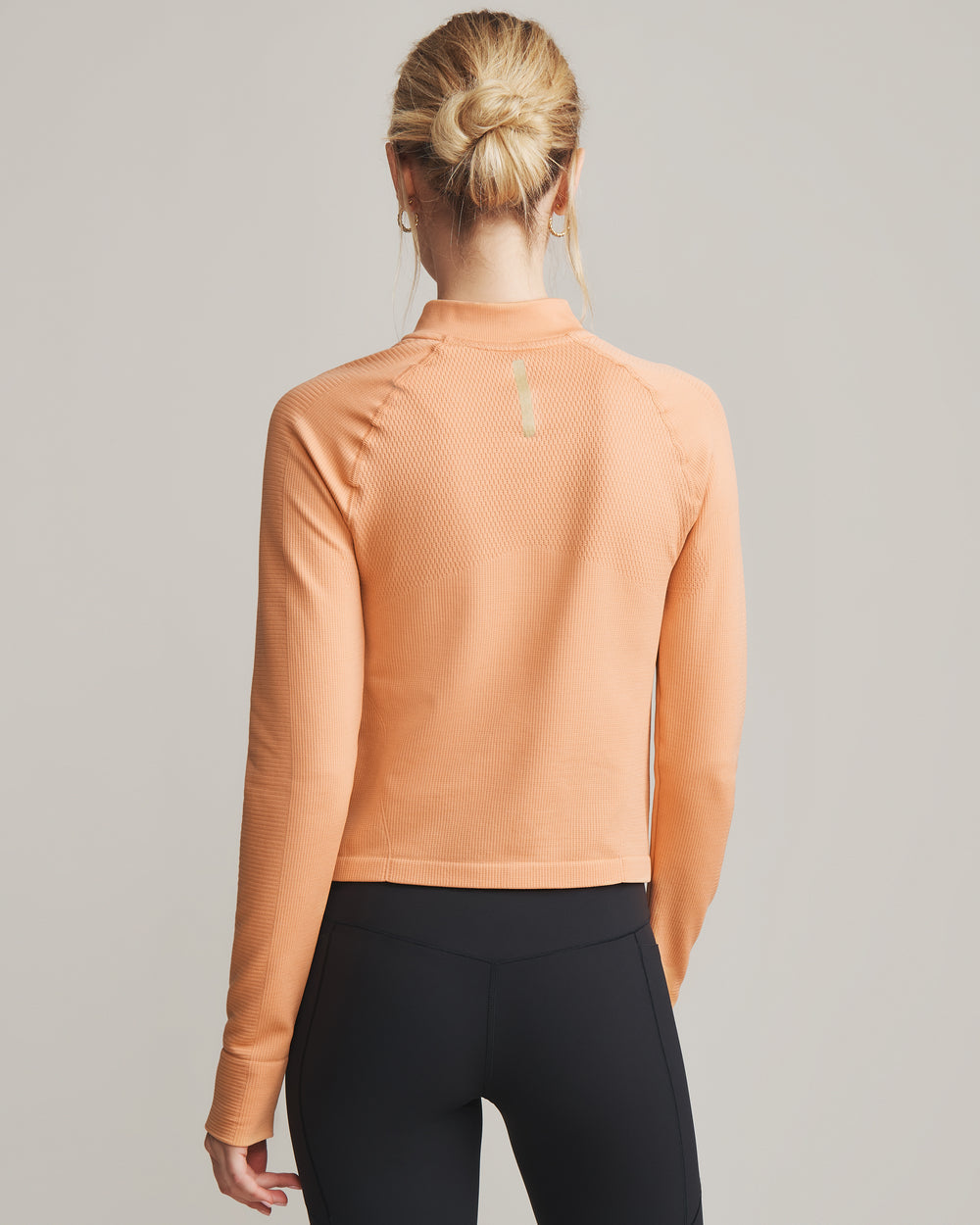 Breakaway Seamless 1/4 Zip - US 5909