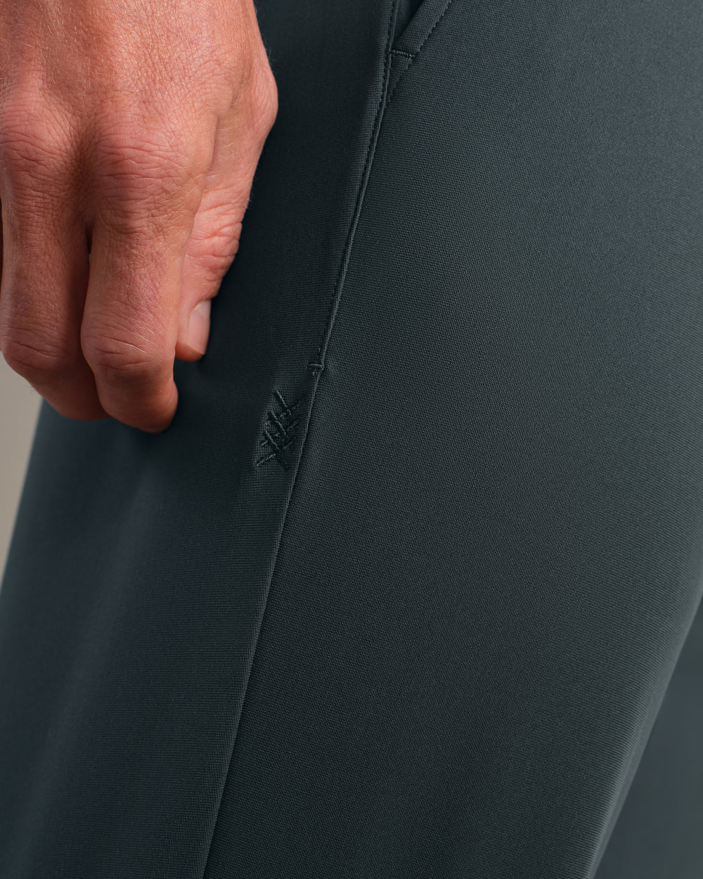Commuter® Pant - Slim - US 1337
