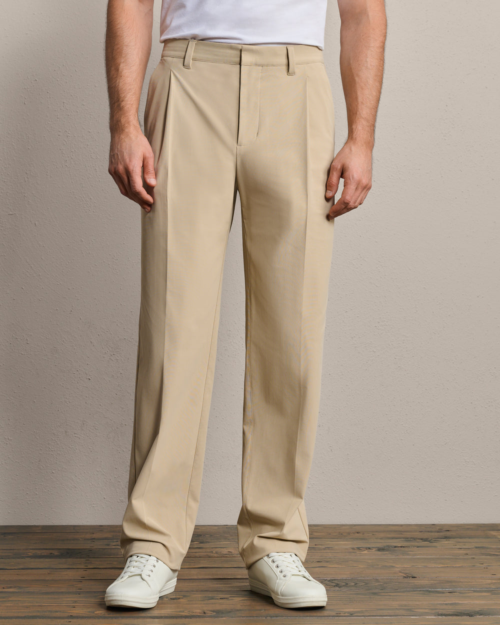 Commuter® Pro Pleated Pant - US 6636
