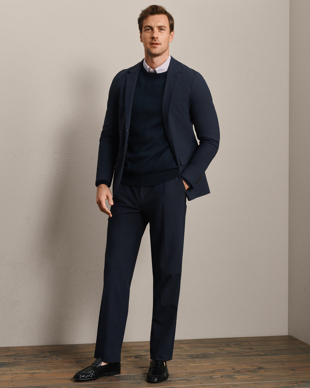 Commuter® Pro Pleated Pant - US 7910