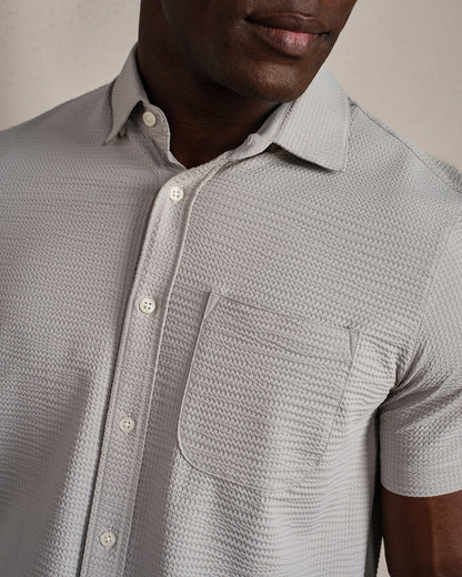 Commuter® Seersucker Short Sleeve Button Down - US 8214