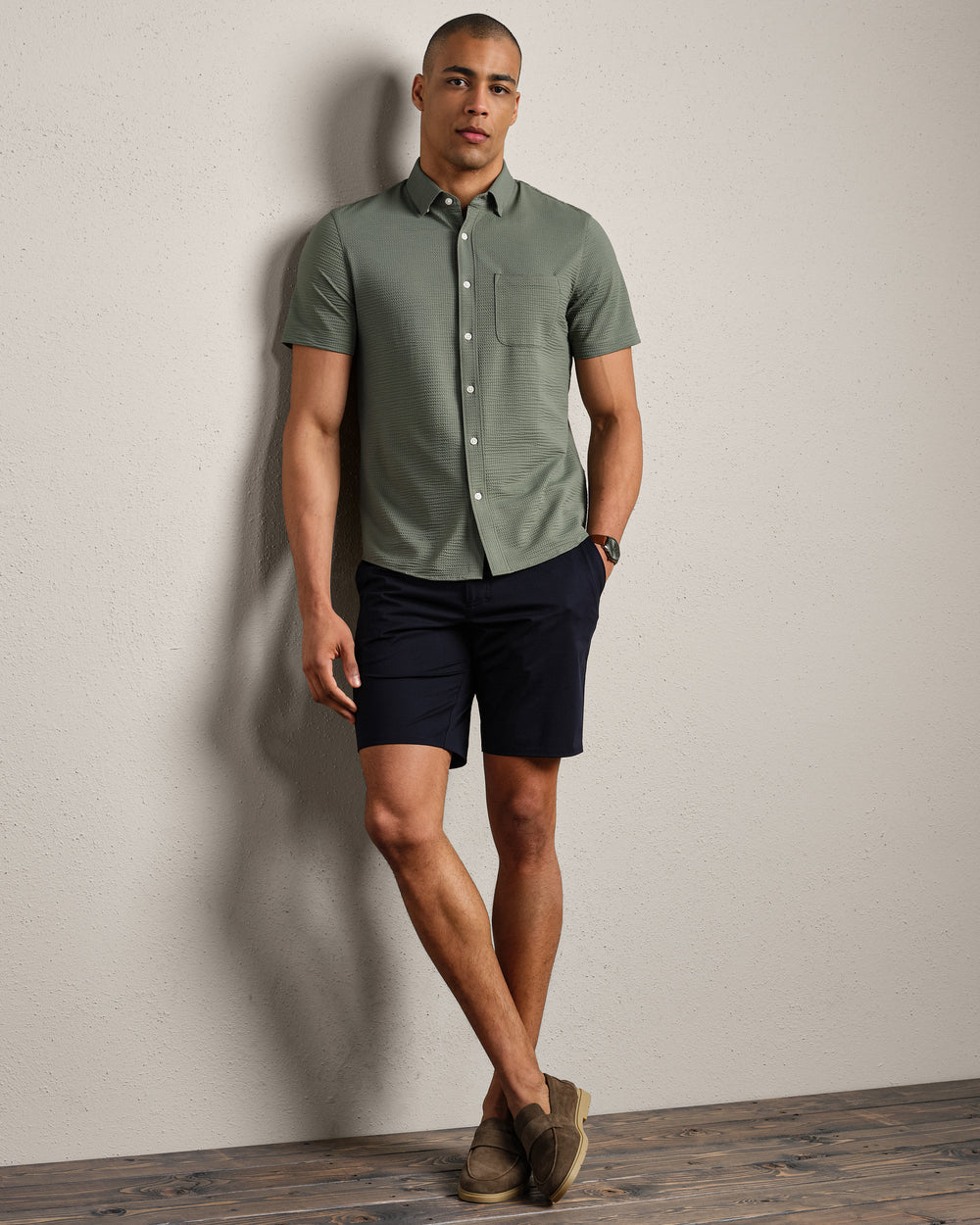 Commuter® Seersucker Short Sleeve Button Down - US 7087