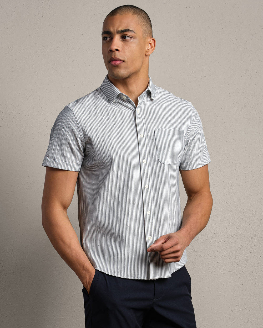 Commuter® Seersucker Short Sleeve Button Down - US 8915