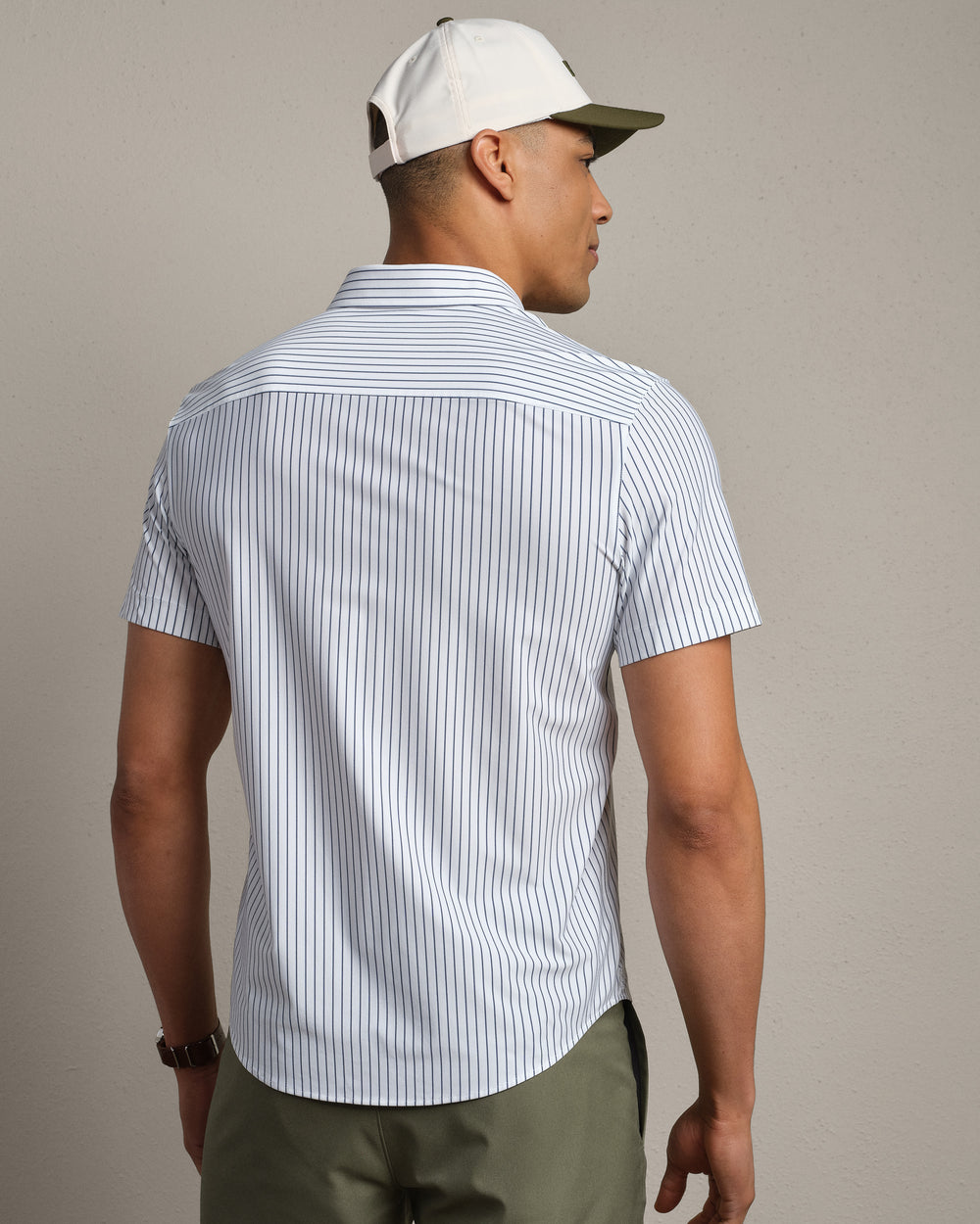 Commuter® Short Sleeve Shirt - Classic - US 6857