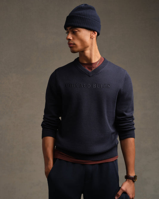 Chicago Bulls NBA Commuter® V-Neck Sweater - US 3735