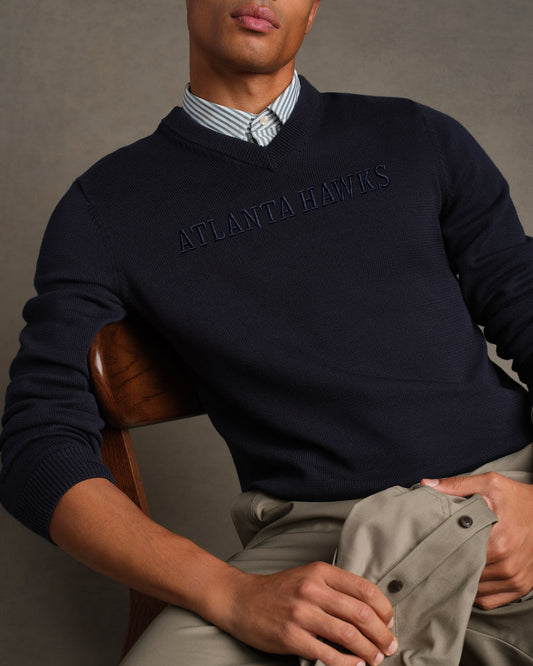 Atlanta Hawks NBA Commuter® V-Neck Sweater - US 0861