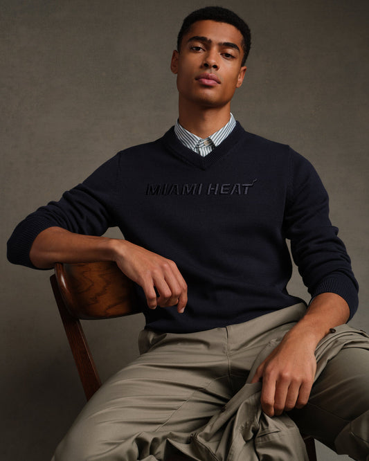 Miami Heat NBA Commuter® V-Neck Sweater - US 9027