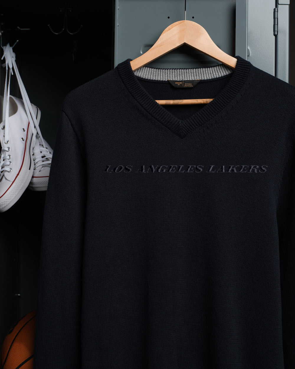Los Angeles Lakers NBA Commuter® V-Neck Sweater - US 4851