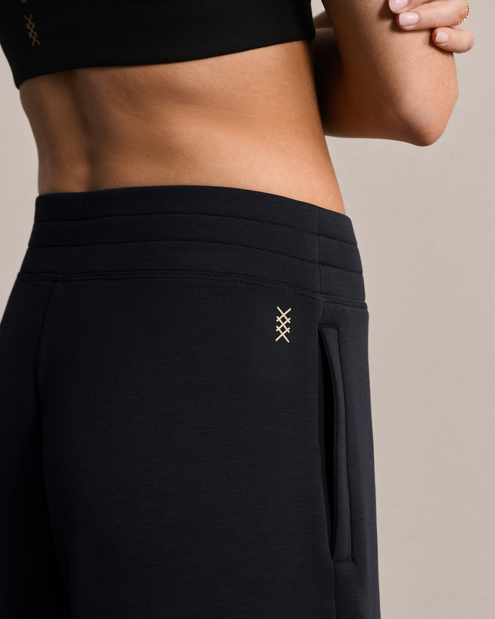 DreamGlow® Barrel Leg Pant - US 9884