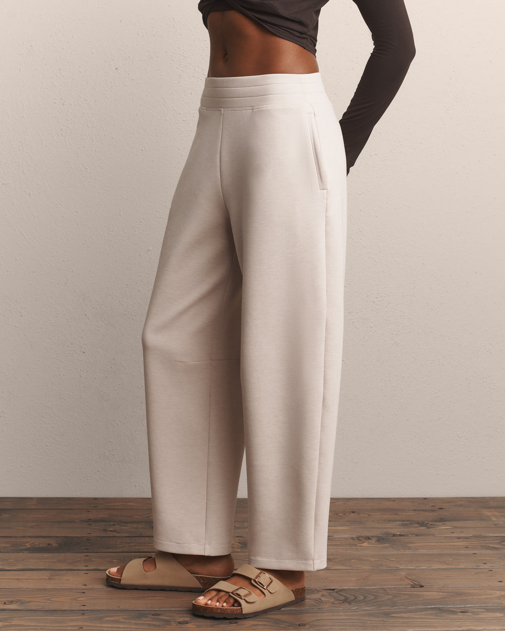 DreamGlow® Barrel Leg Pant - US 2885