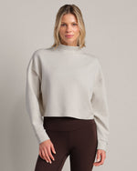 DreamGlow® Cropped Mock Neck - US 4249