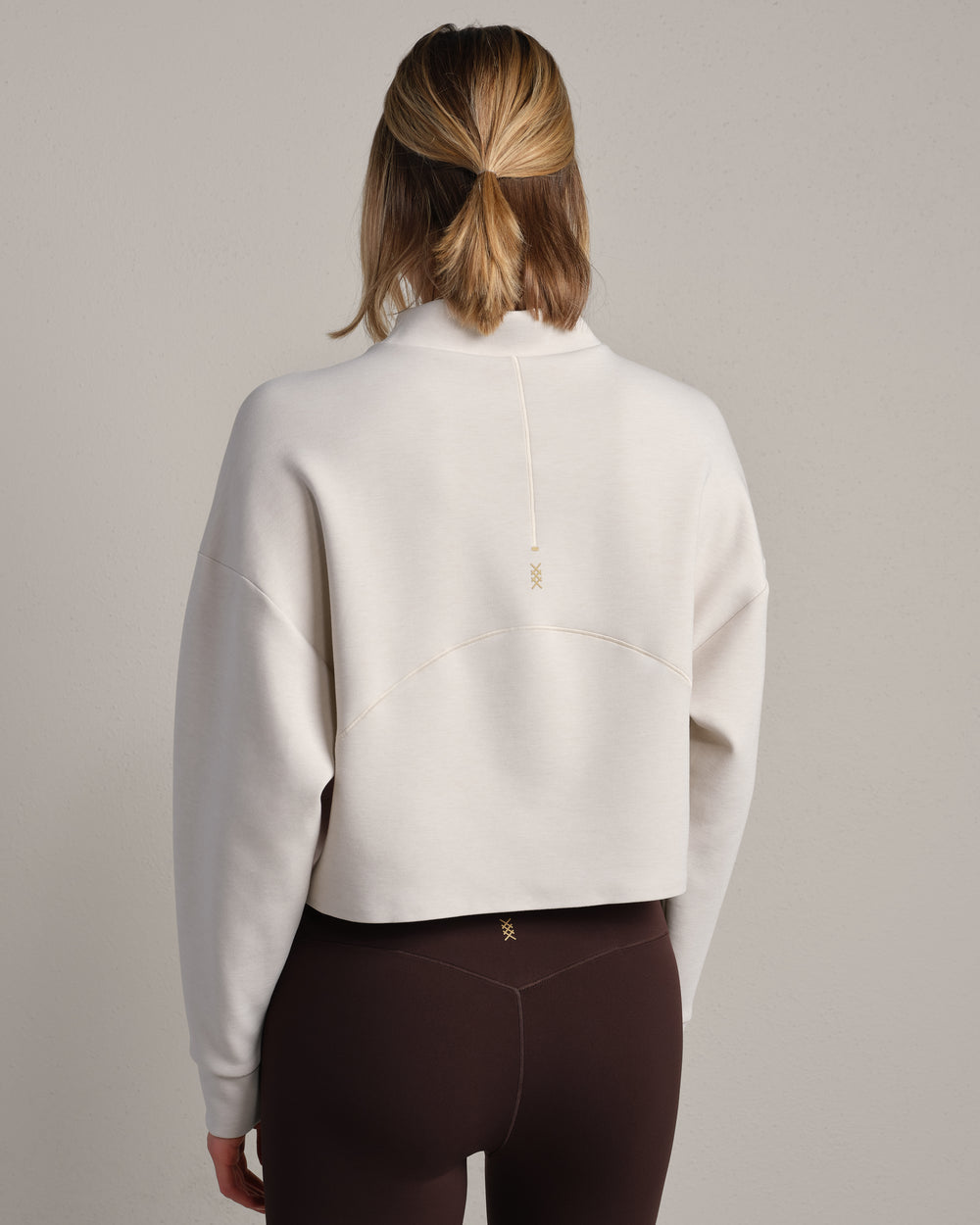 DreamGlow® Cropped Mock Neck - US 4249