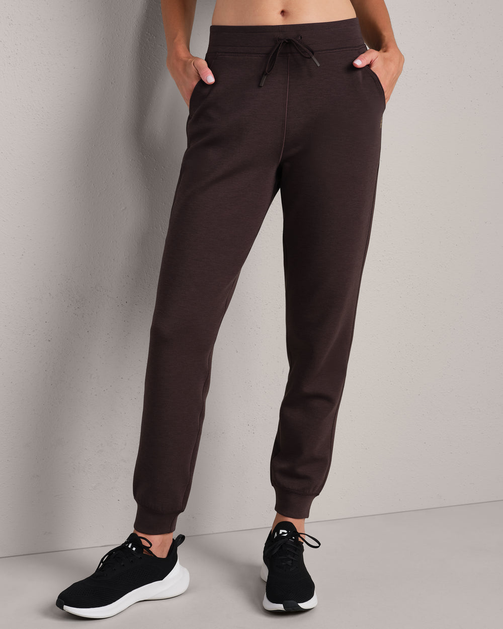 DreamGlow® Jogger - US 8215