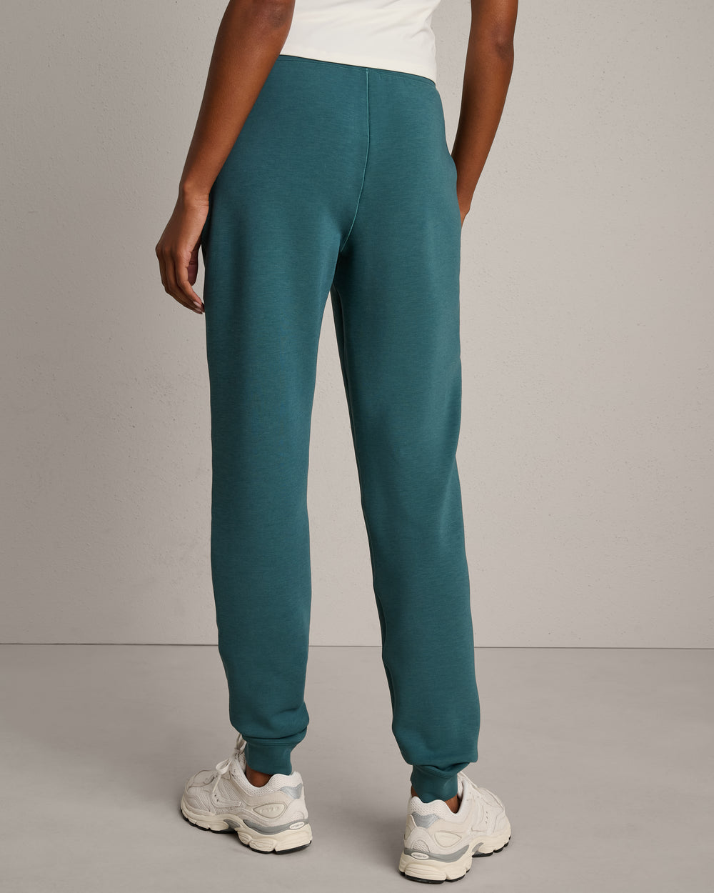 DreamGlow® Jogger - US 2285