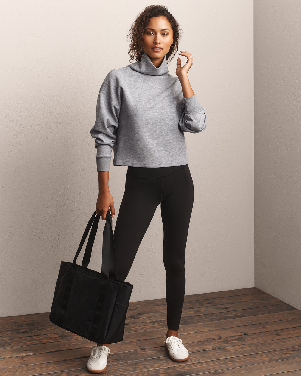 DreamGlow® Mock Neck - US 4343