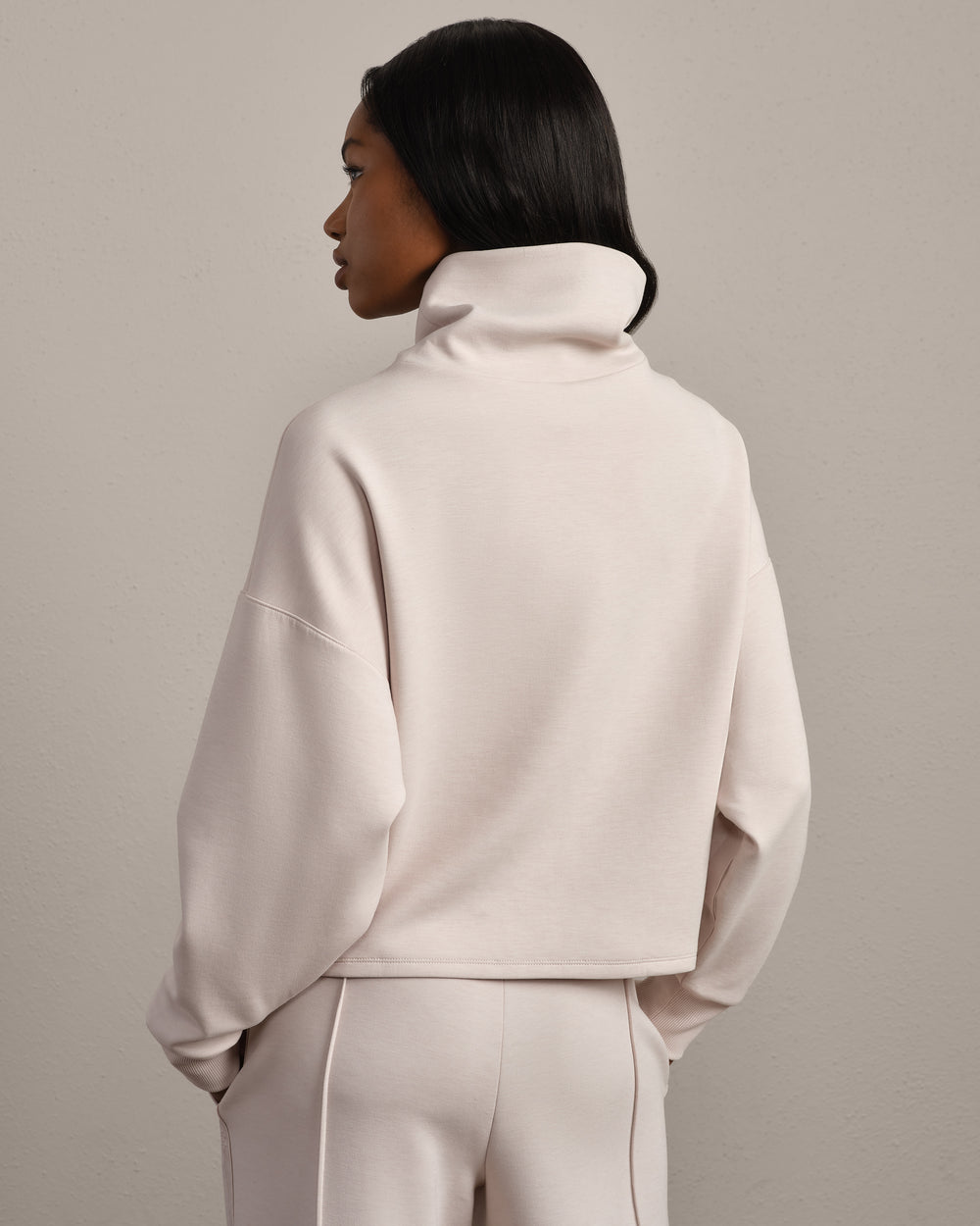 DreamGlow® Mock Neck - US 4464