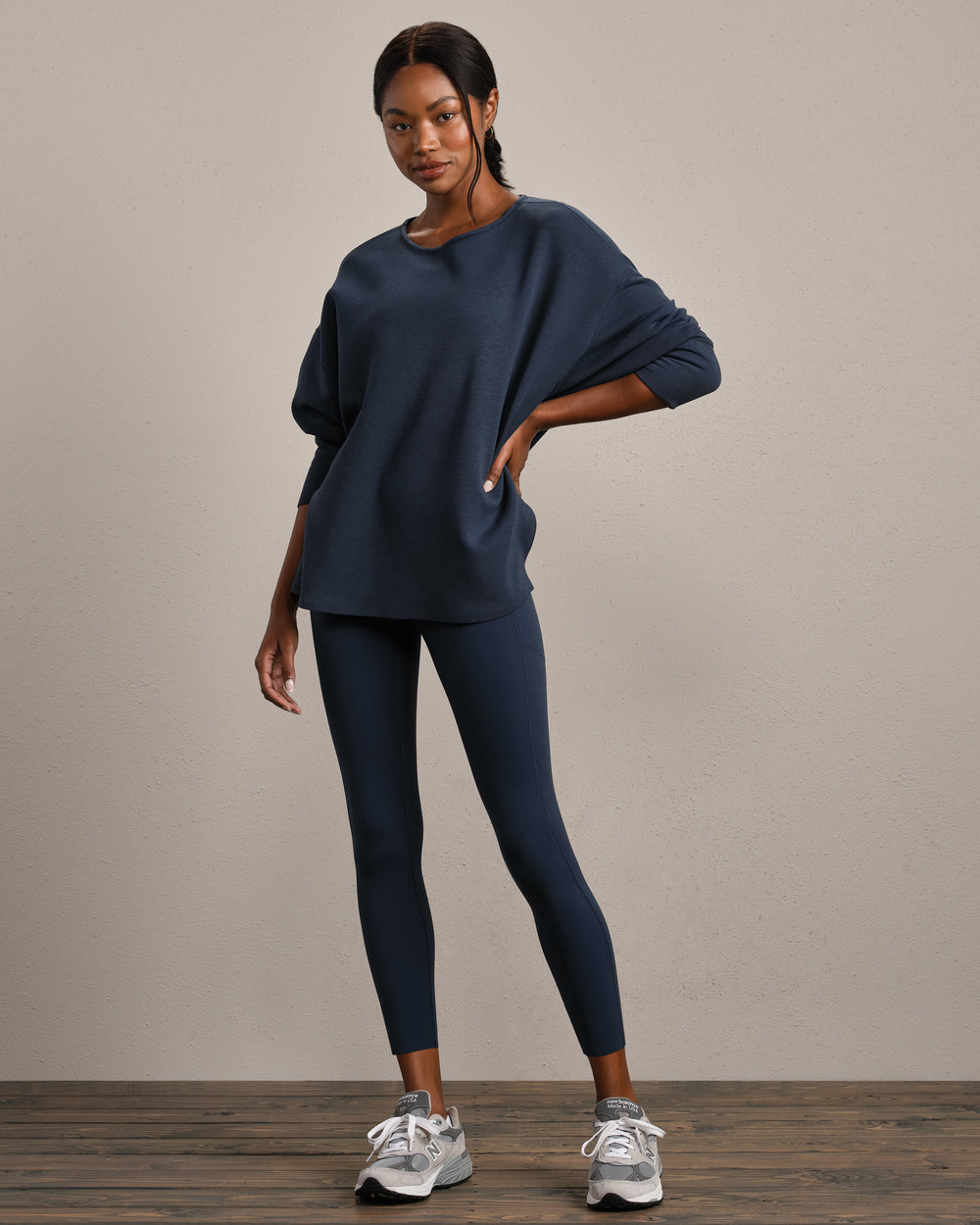 DreamGlow® Pullover - US 8536