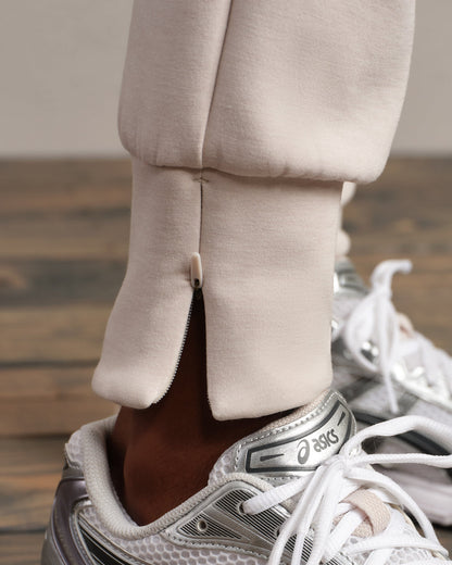DreamGlow® Zip Jogger - US 7111