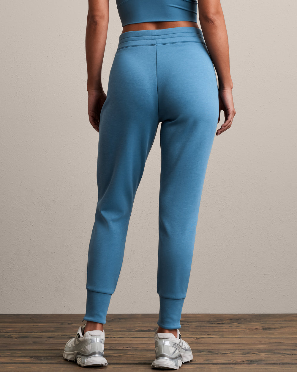 DreamGlow® Zip Jogger - US 2656