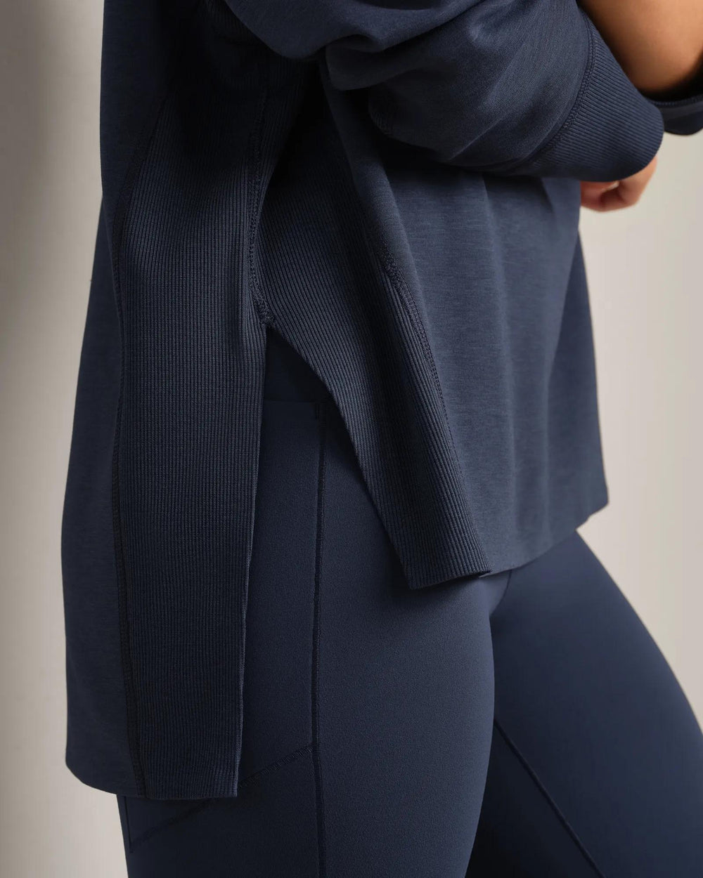DreamGlow® Mock Neck Pullover - US 2487