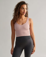 Seamless Embossed Crop Tank - US 6874
