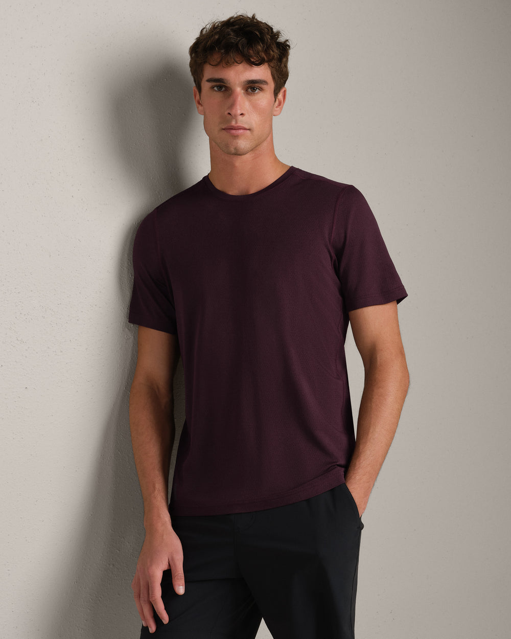 Invictus Training Tee V2 - US 1033