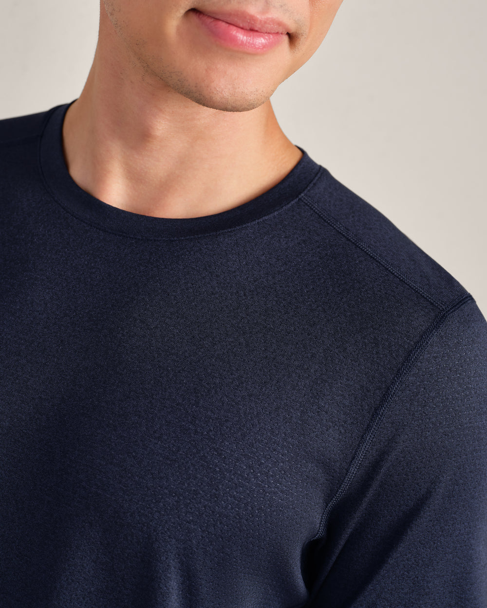 Invictus Training Tee V2 - US 2544