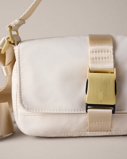 On The Daily Crossbody Bag - US 3788