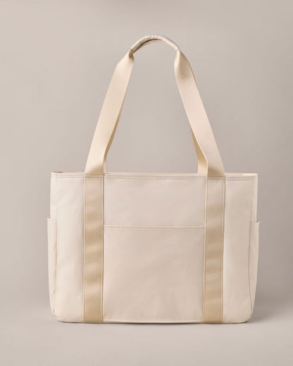 On The Daily Tote - US 5637