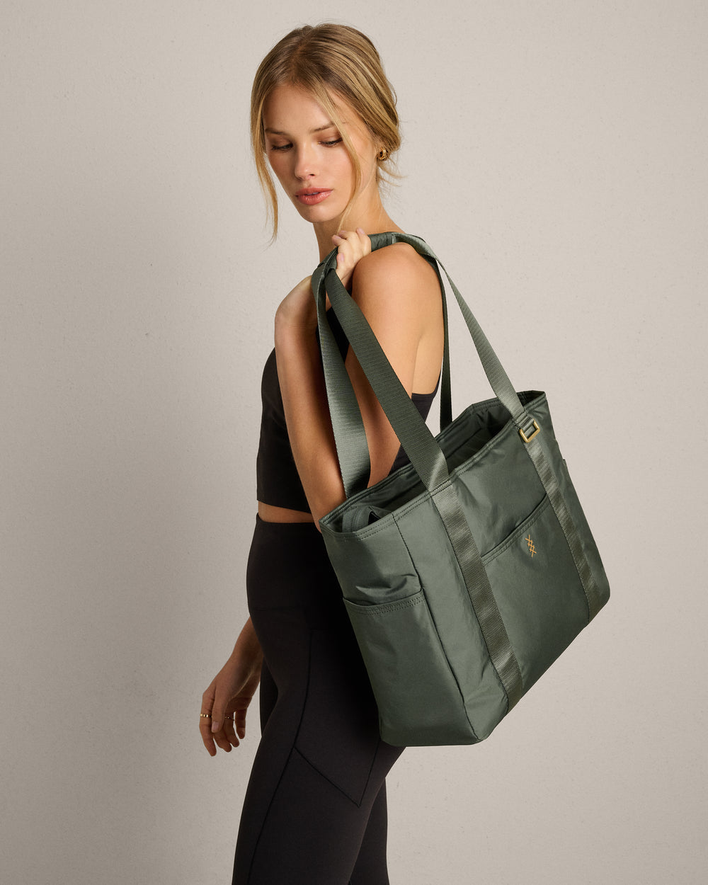 On The Daily Tote - US 1328