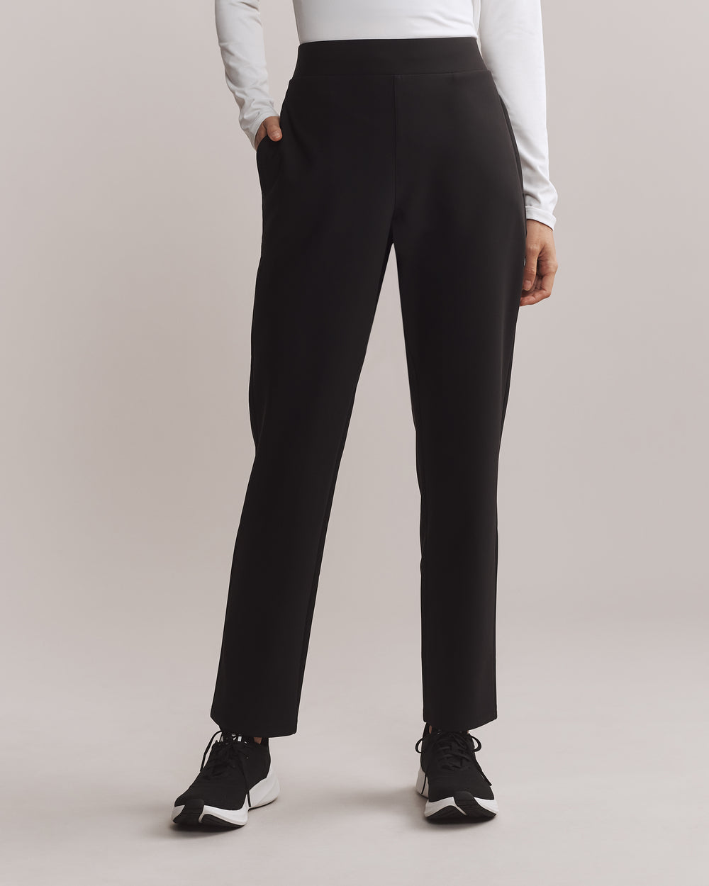 Outplay Pant - US 7534