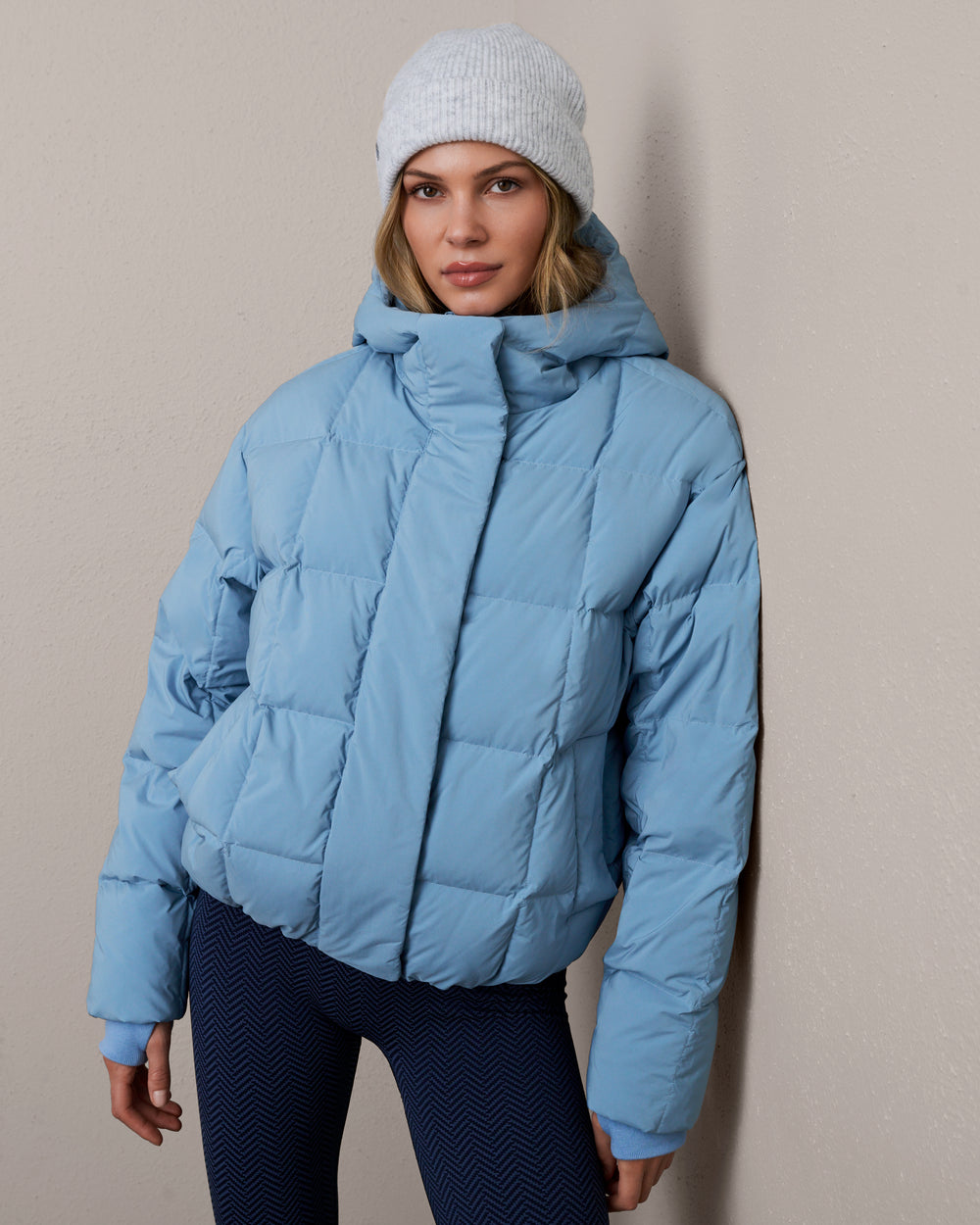 Powder Puffer™™ Down Jacket - US 0285