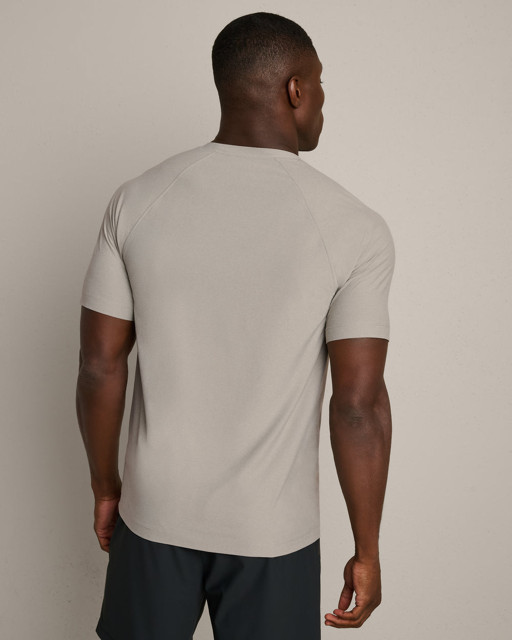Reign Tee - US 0688