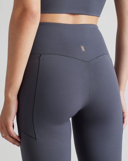 Revive™ Flare Legging - US 1465