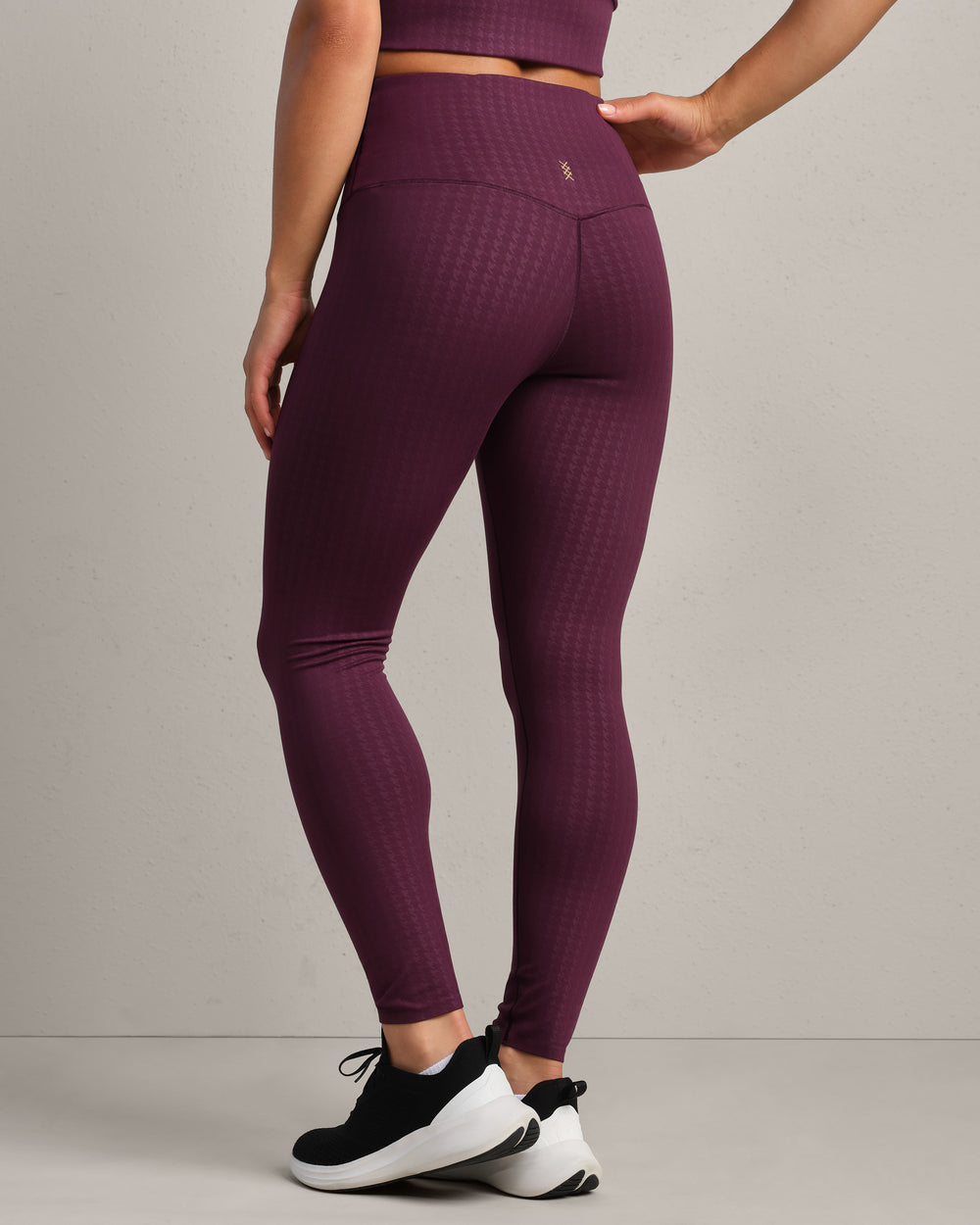 Revive™ 7/8 Legging - US 9157