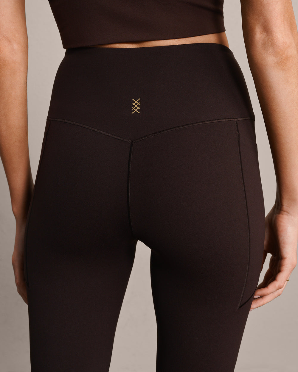 Revive™ Flare Legging - US 5070