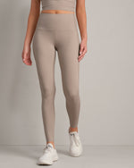 Revive™ Rib 7/8 Pocket Legging - US 2546