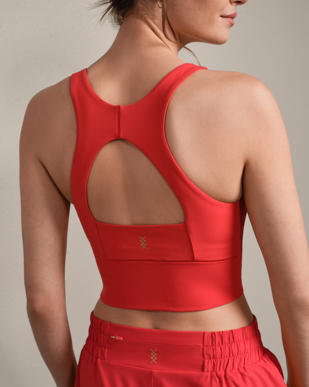 Revive™ Scoop Longline Bra - US 7441