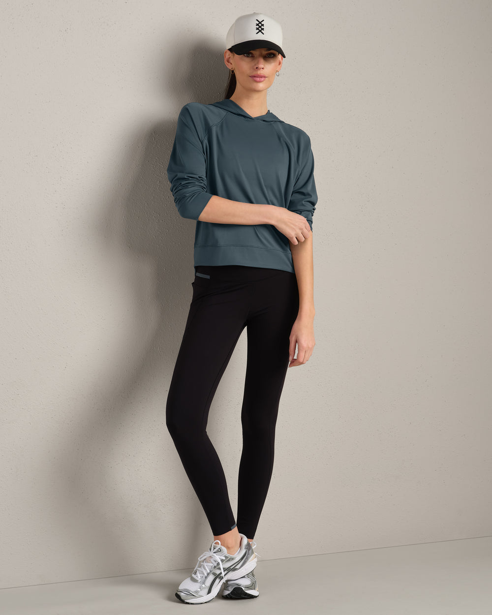 Serene Studio Hoodie - US 0875