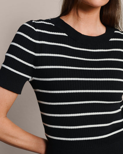 Short Sleeve Sweater - US 7628